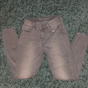 Old Navy Light Grey Skinnys